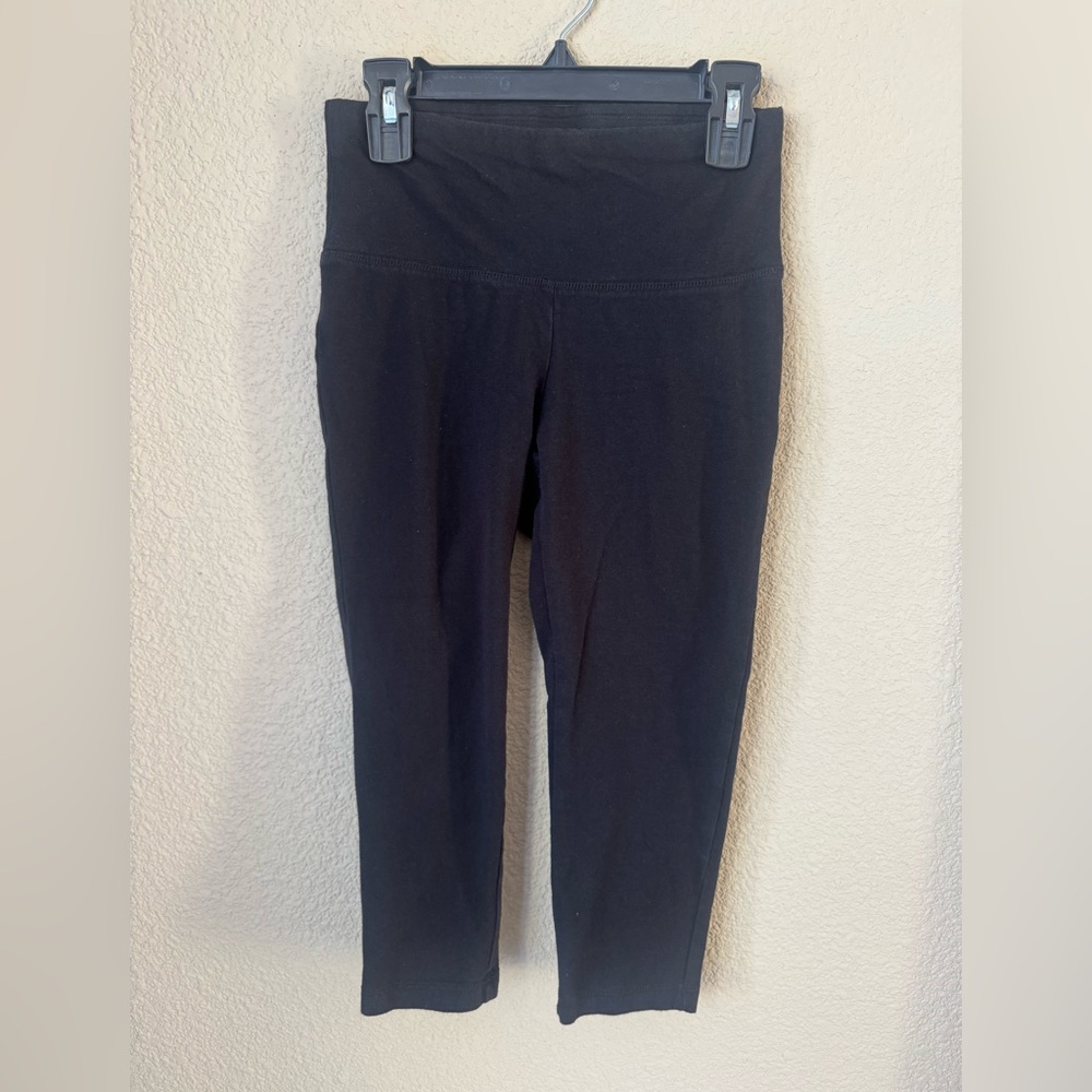 ACTIV8 Women’s Black Capri Leggings – Size XS – Cotton Stretch Yoga Pants